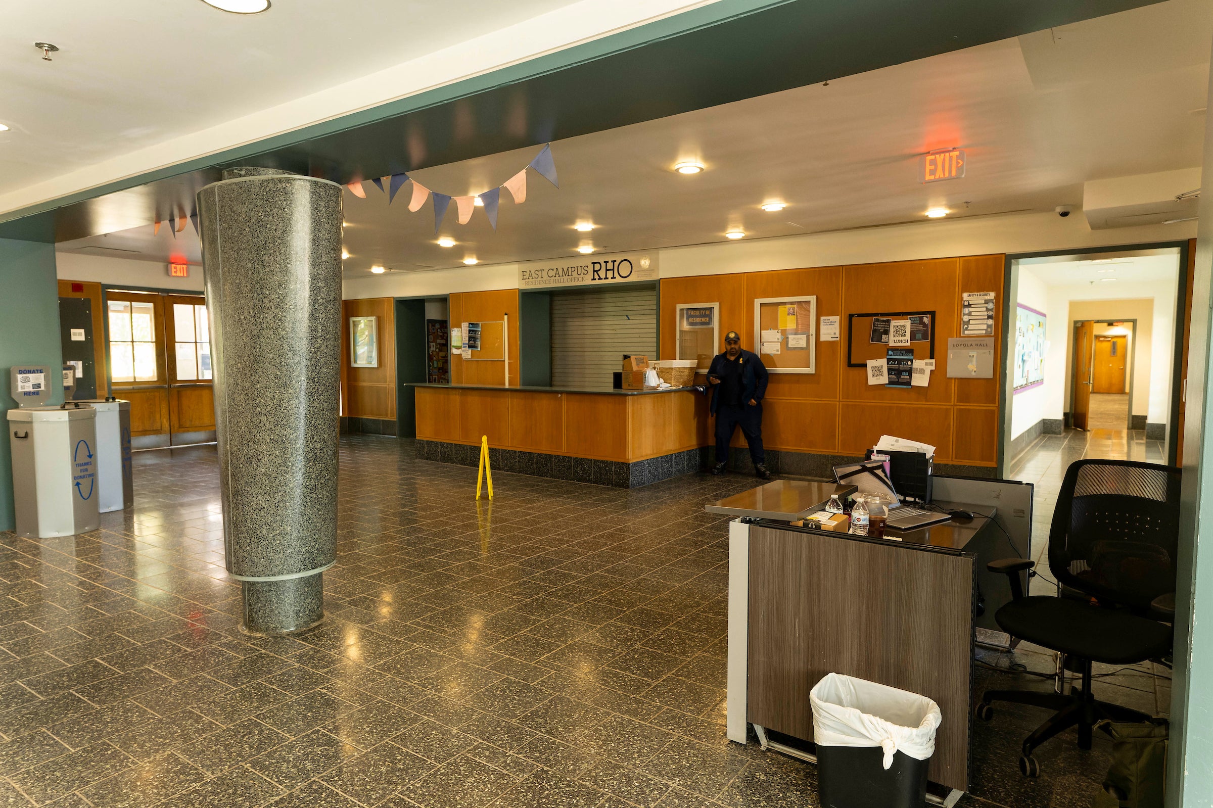 building lobby with a front desk